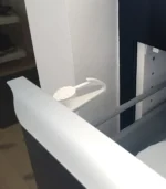 DUN8226 VİDALAMASIZ İÇTEN MONTE EDİLEBİLEN CAM KAPAK DOLAP KİLİDİ BEYAZ - PARKZON